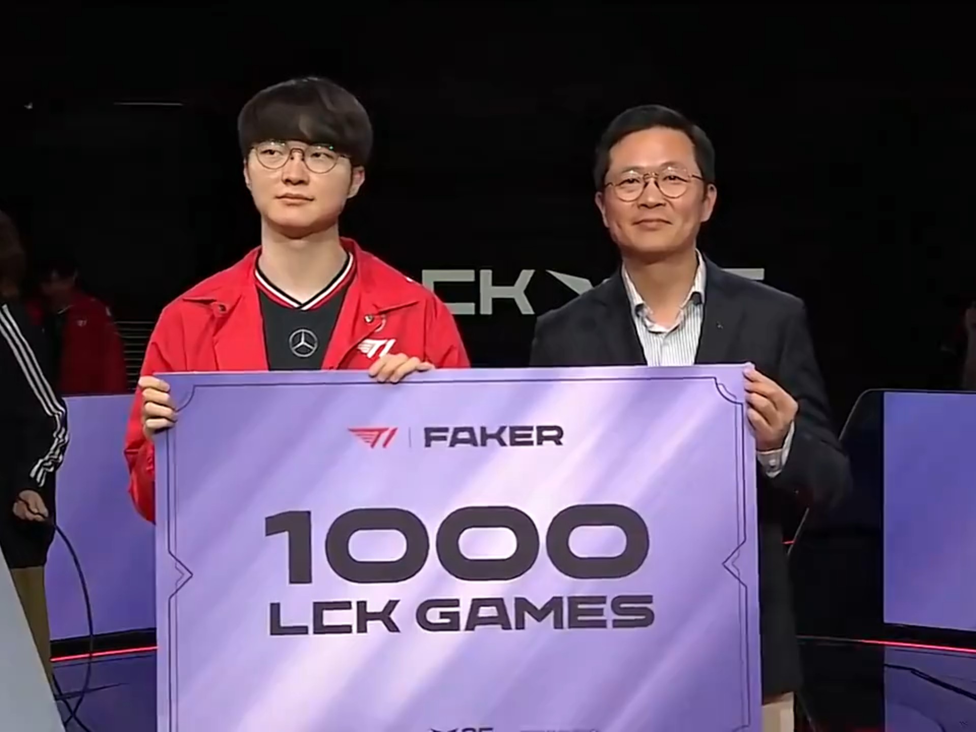 Faker在澳大利亚队比赛中回归赛场，回归赛场引发热议！